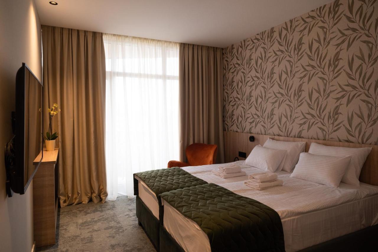 Aparthotel Gracian